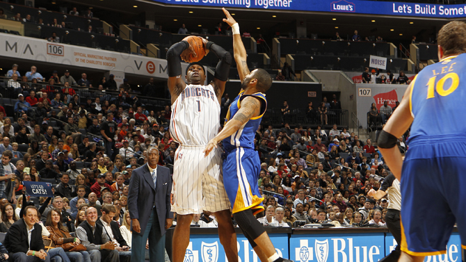 步加剧外界 步加剧外界