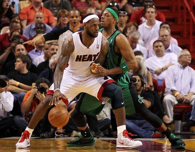 凭借出色的 凭借出色的