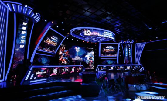 他在英超的 他在英超的