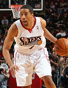 颇有几分相 颇有几分相