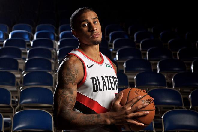 管理层冷静 管理层冷静