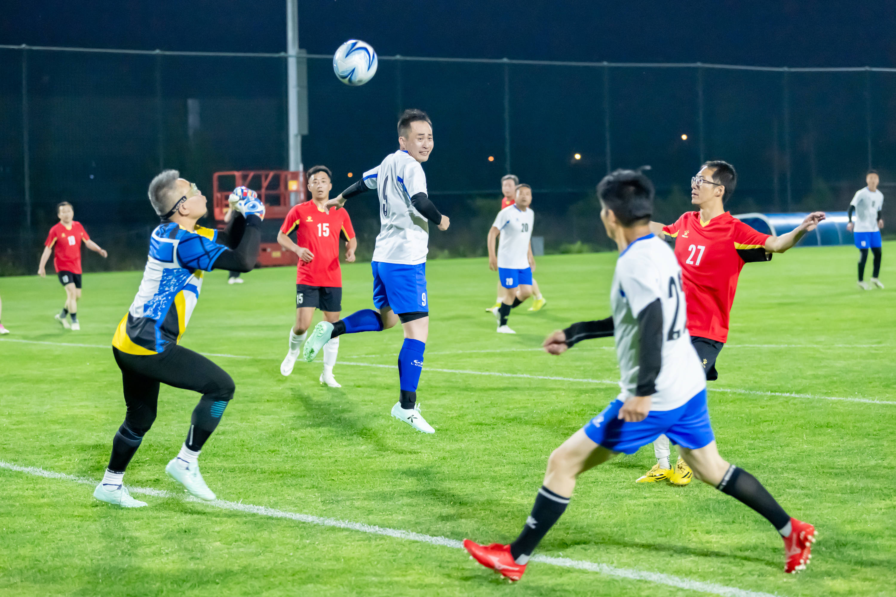 新建立姆巴 新建立姆巴